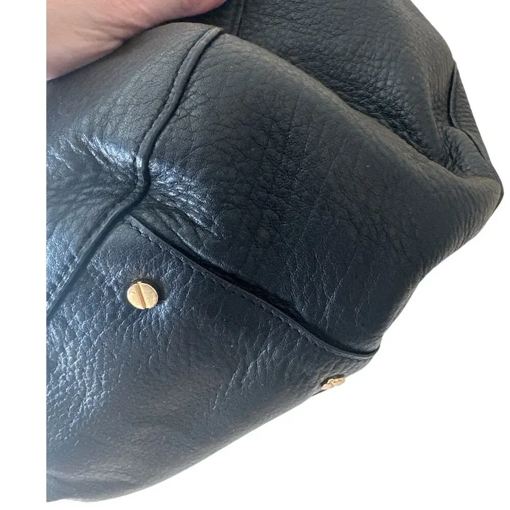 Tory Burch Amanda Slouchy Hobo Black Pebbled Leather‎ Gold Logo